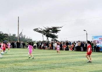 Tam Thanh tổ chức giải bóng đá nữ 7 người