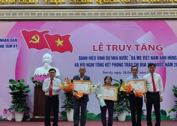 Truy tặng danh hiệu cao quý “Bà Mẹ Việt Nam Anh hùng”